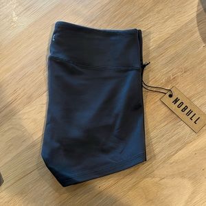 WOMEN'S LOW-RISE GREY SHORT 2" - Medium